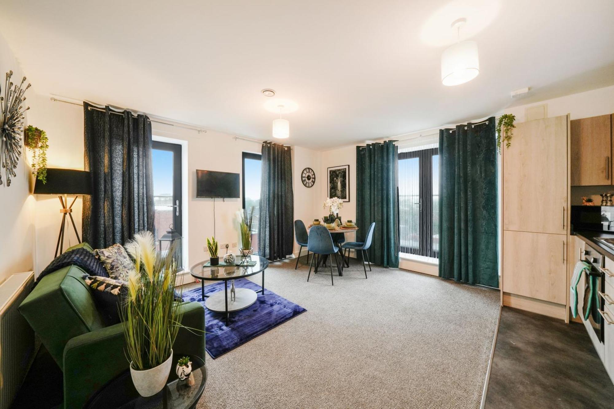 Modern Apartments With Free Parking Near Heathrow 콘부룩 외부 사진